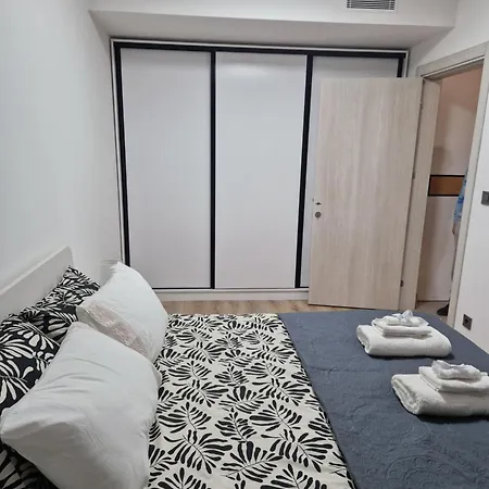 Bloom D235 סקופיה