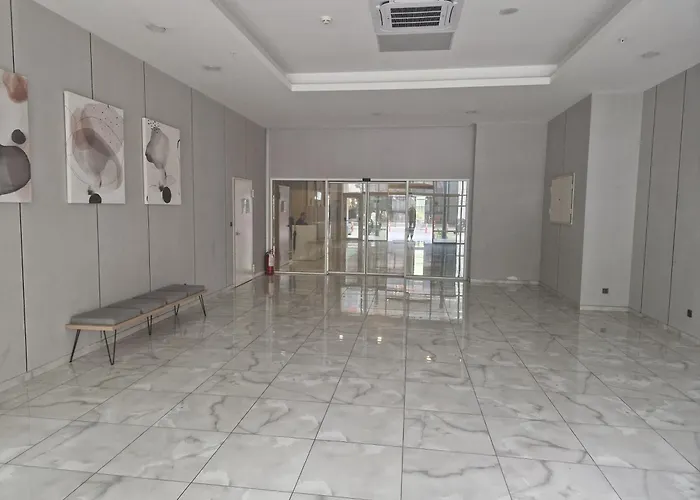 Bloom D235 * Скоп'є